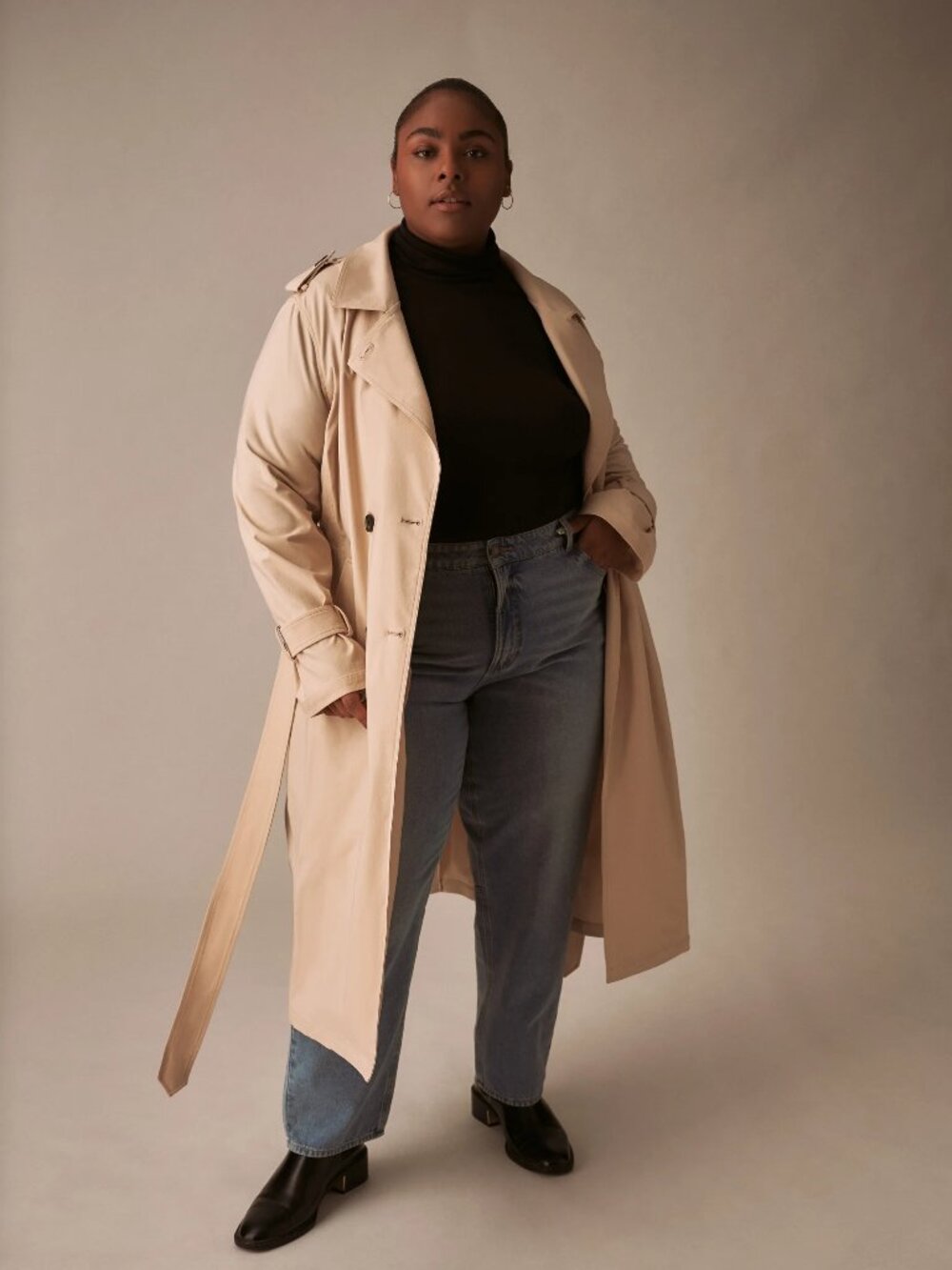 Universal Standard Park Soft Trench x Henning Sz M (18-20)